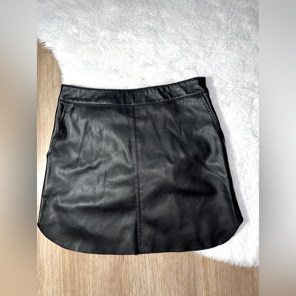 Fuex Leather Black Skirt